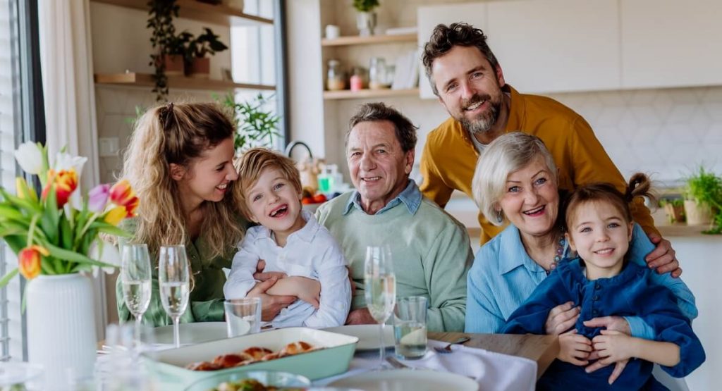 The Benefits of Living in a Multigenerational Home - Greene Advantage